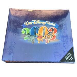 Walt Disney World 2003 Winnie the Pooh Scrapbook Starter Kit Vintage New